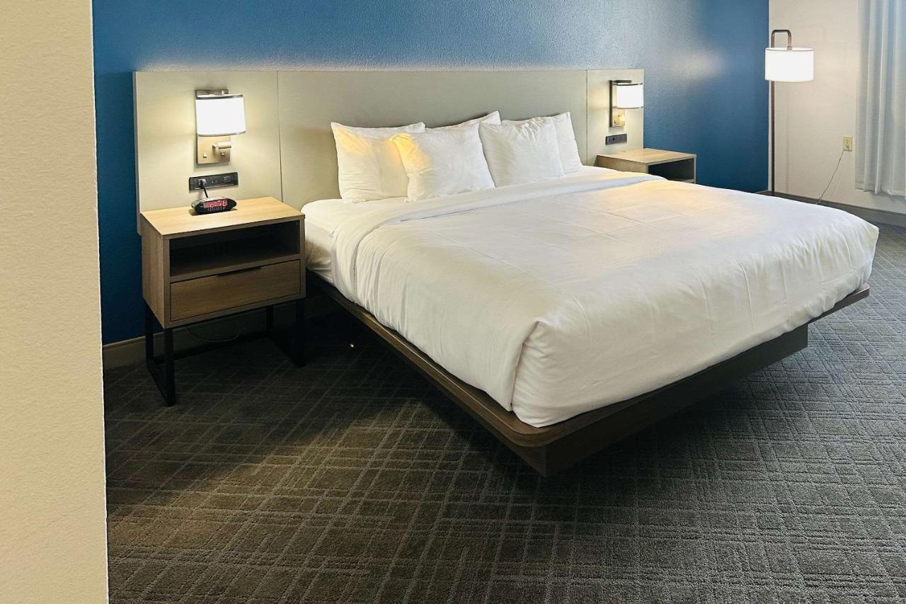 Comfort Inn & Suites Wylie Екстериор снимка